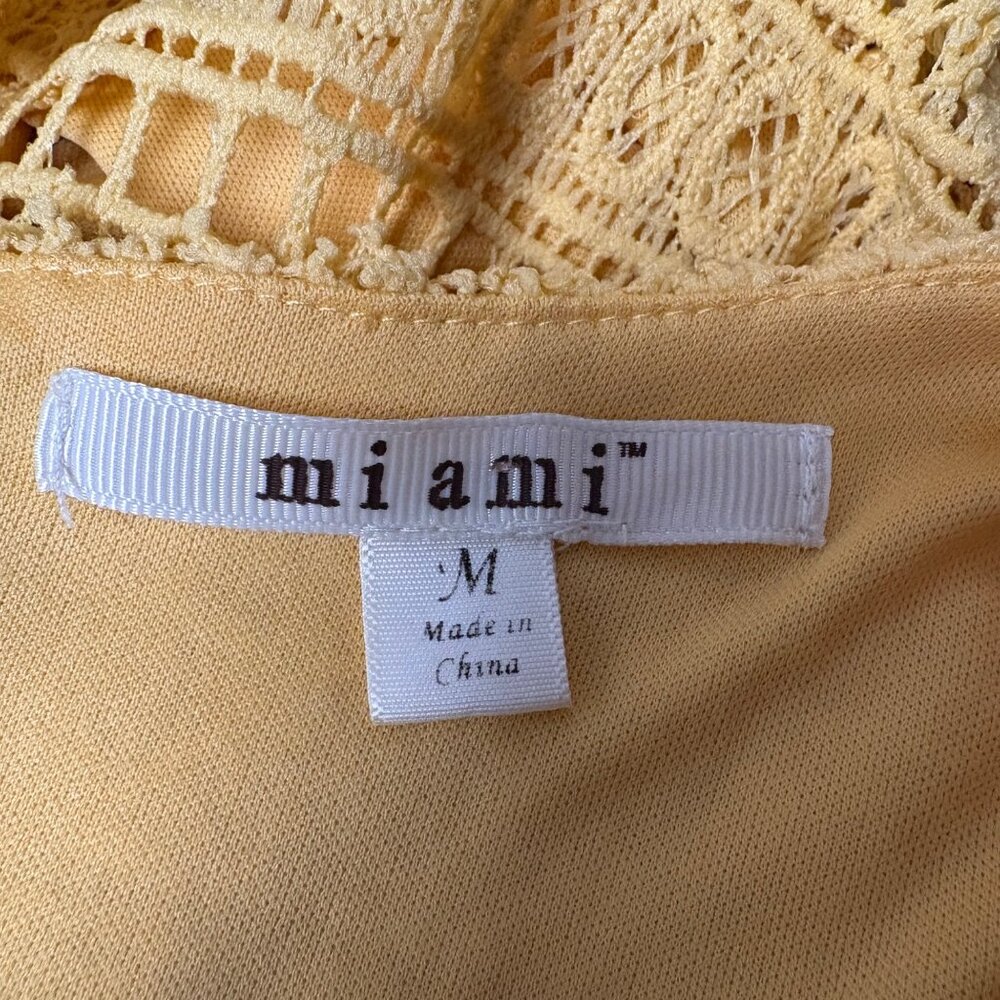 Miami Yellow Crochet Lace Tiered Dress Womens Size Medium Sleeveless Summer - Picture 6 of 9